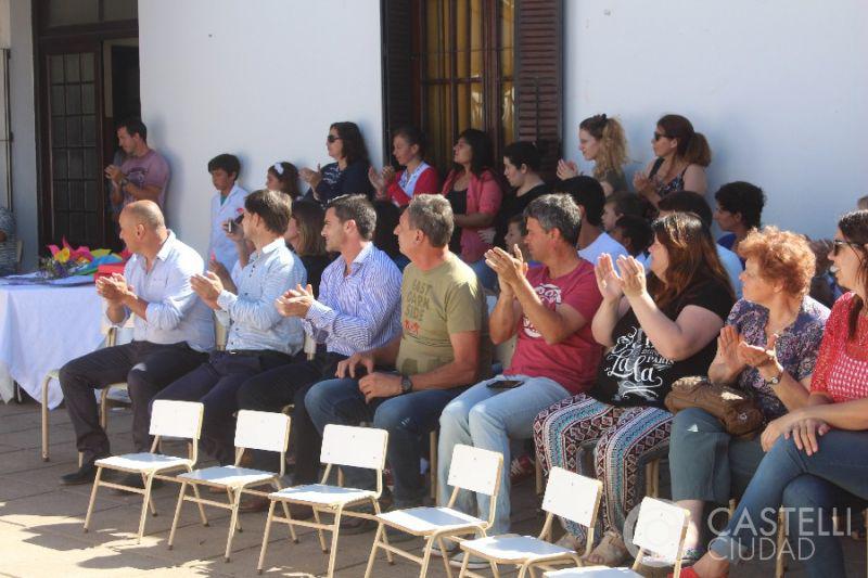 El Intendente Sebastián Echarren participó del acto de fin de año de la